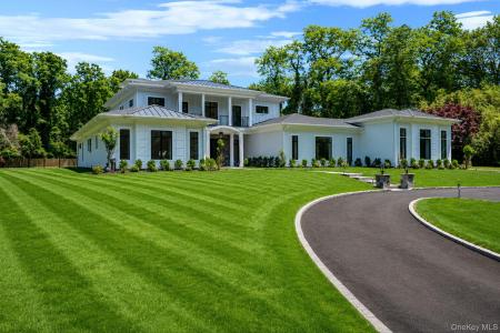 523 Long Beach Road, Smithtown, New York 11780, Stati Uniti