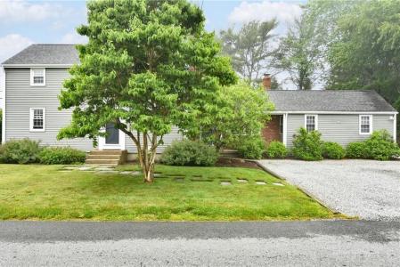 17 Melbourne Drive, Narragansett, Rhode Island 02882, USA