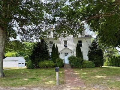 305 Turner Road, Middletown, Rhode Island 02842, USA
