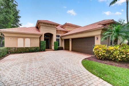 15564 Glencrest Avenue, Delray Beach, Florida 33446, USA