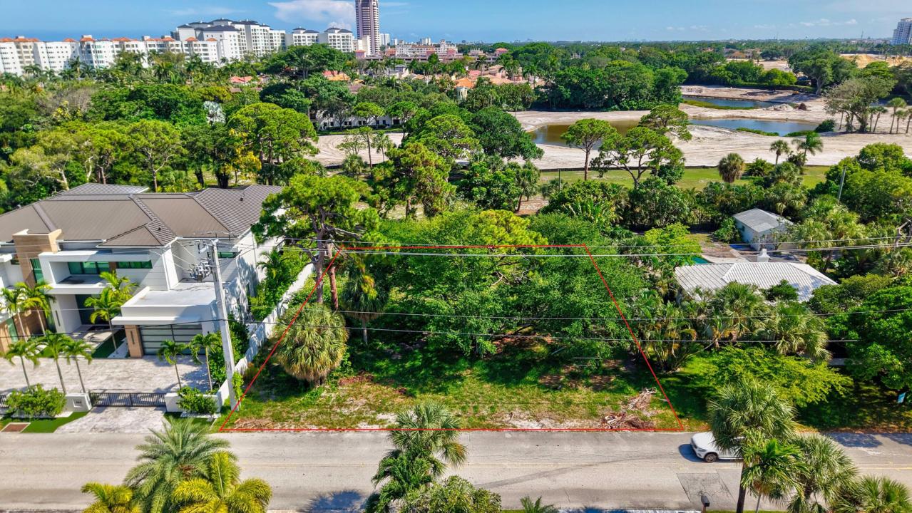442 E Royal Palm Road, Boca Raton, Florida 33432