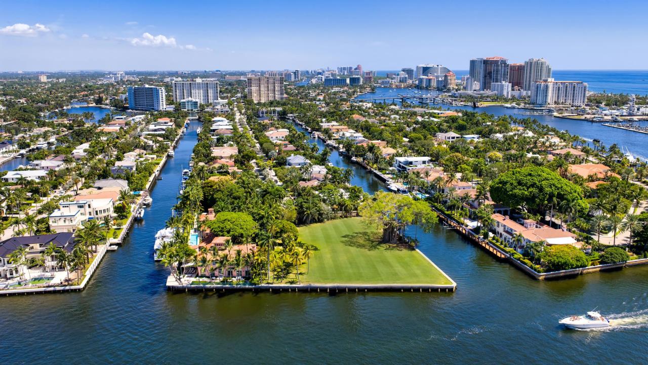 1000 Riviera Isle Drive, Fort Lauderdale, Florida 33301