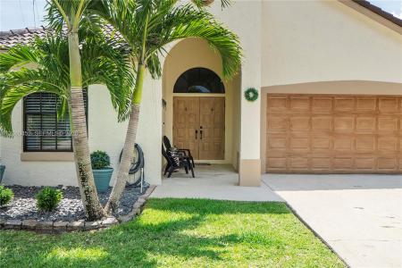 124 Preserve Dr, Royal Palm Beach, Florida 33411, USA