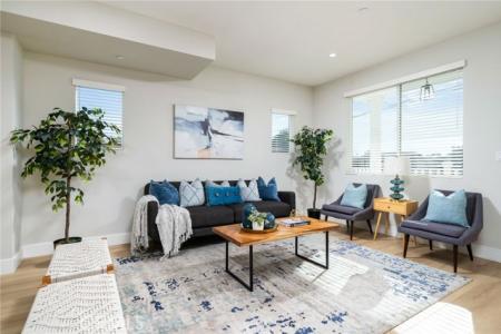 N Amelia Avenue, San Dimas, California 91773, HOA KỲ