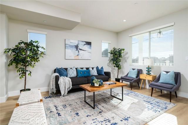 N Amelia Avenue, San Dimas, Californie 91773, États-Unis