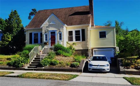 146 Lexington Avenue, Cranston, Rhode Island 02910, USA