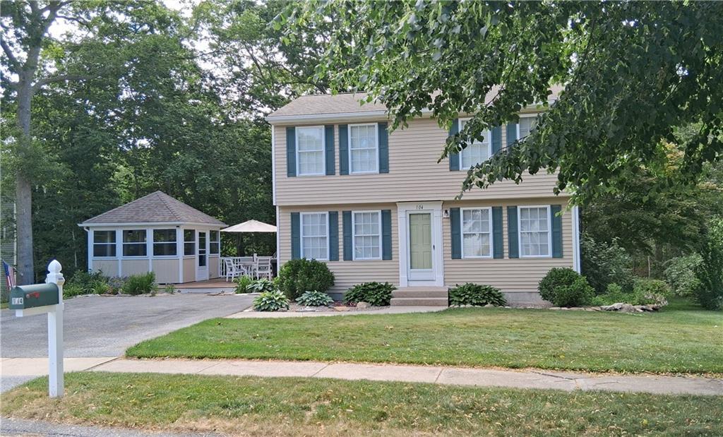 104 Peaked Rock Road, South Kingstown, Rhode Island 02879, États-Unis
