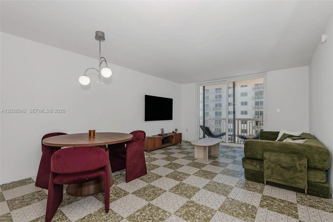 401 Ocean Dr 810, Miami Beach, Floride 33139, États-Unis