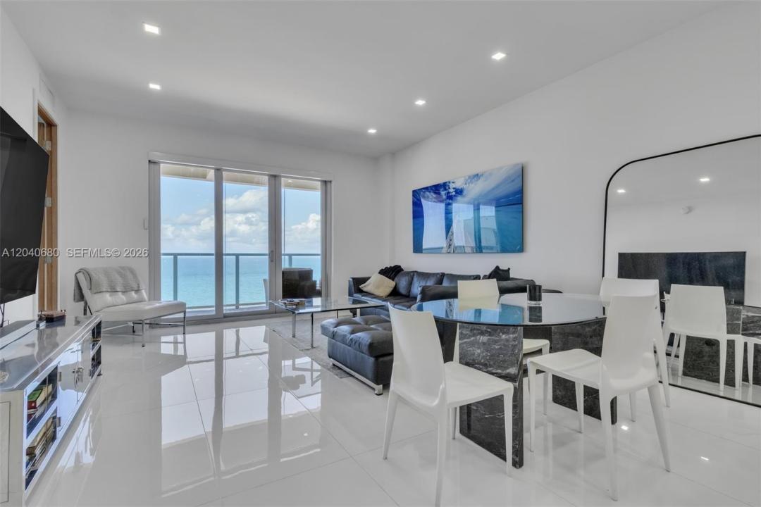 5701 Collins Ave PH08, Miami Beach, Florida 33140, Stati Uniti