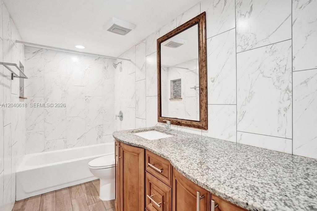 4114 NW 88th Ave 102, Coral Springs, Floride 33065, États-Unis