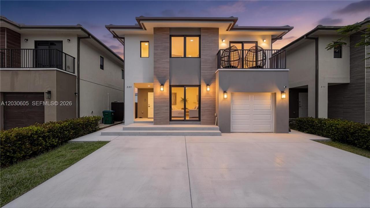 229 NW 12th Ct, Florida City, Florida 33034, USA