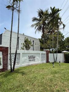 6667 Miller Dr 15, South Miami, Florida 33155, USA