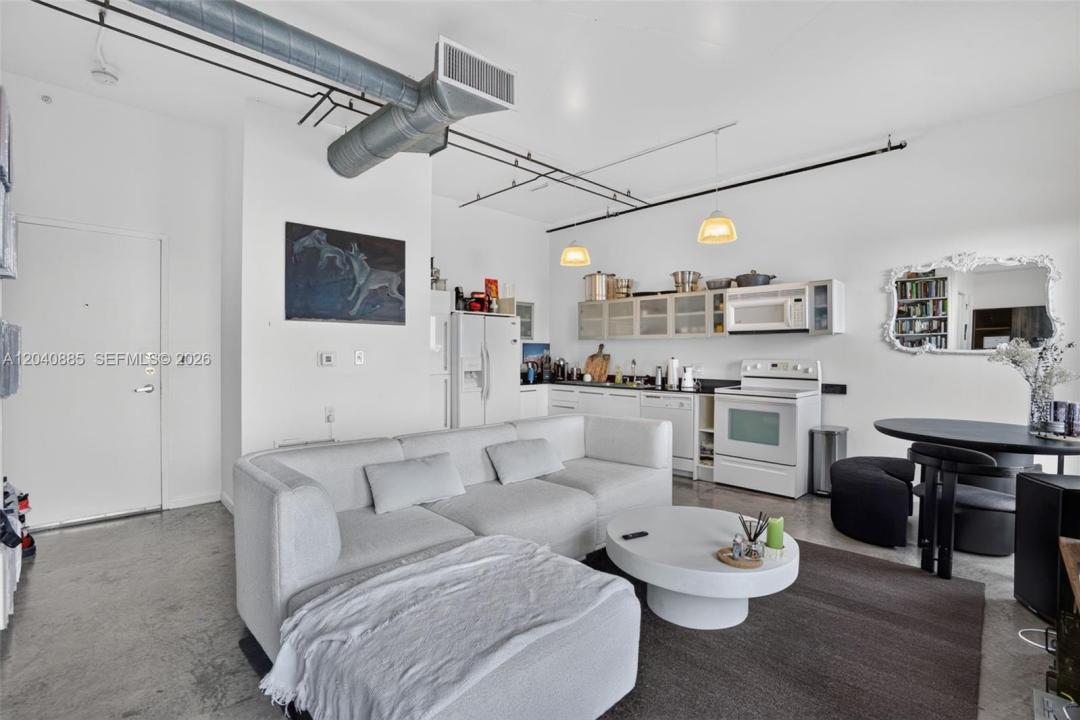 10 SW South River Dr 1005, Miami, Florida 33130, Stati Uniti