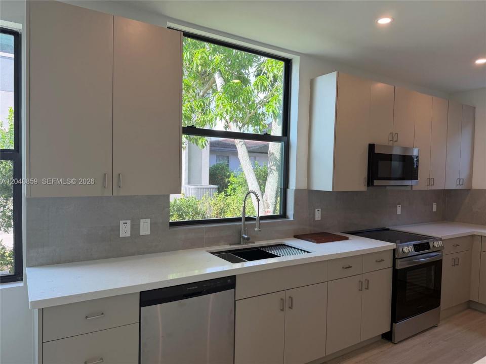 2240 SW 13th St, Miami, Floride 33145, États-Unis
