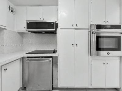 3301 NE 5th Ave 307, Miami, Florida 33137, USA