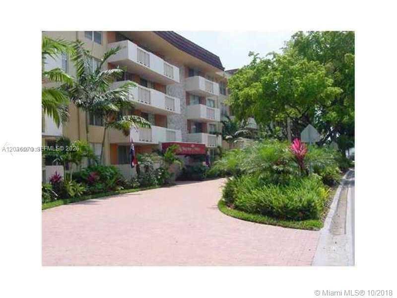 1800 Sans Souci Blvd 317, North Miami, Florida 33181, Stati Uniti