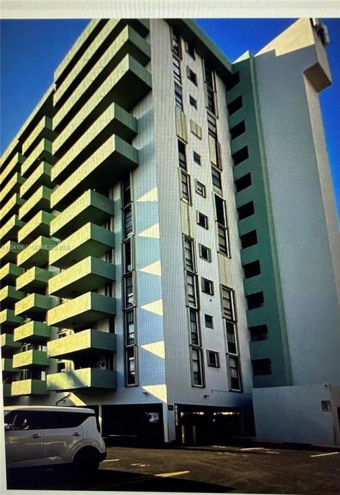 1825 W 44th Pl 707, Hialeah, フロリダ 33012, アメリカ合衆国