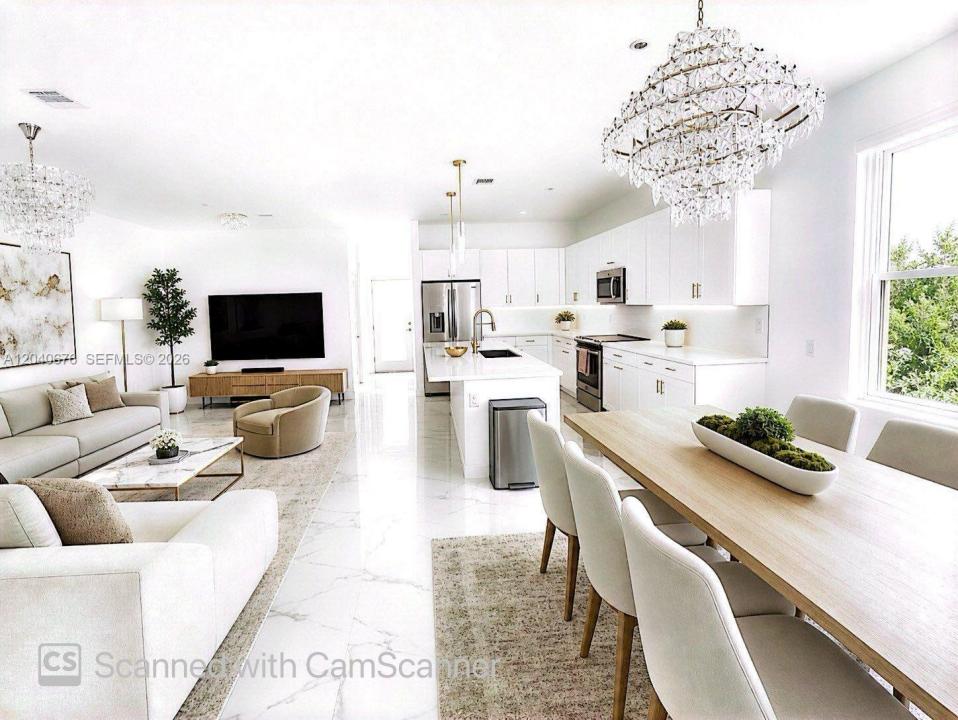 8001 NW 41st St F-113, Doral, Floride 33166, États-Unis