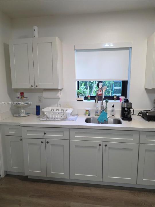711 Beacom Blvd 4, Miami, Florida 33135, Stati Uniti
