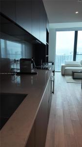 20 NE 11th St 1505, Miami, Florida 33132, USA
