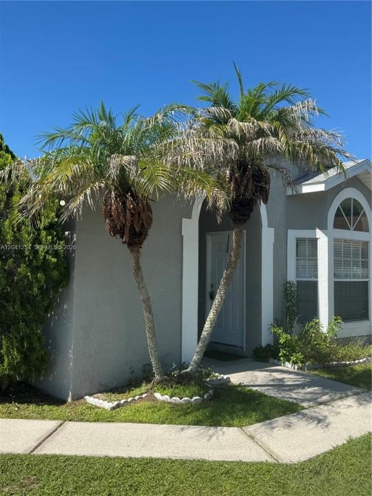 2399 Harbor Town Drive, Floride 34744, États-Unis