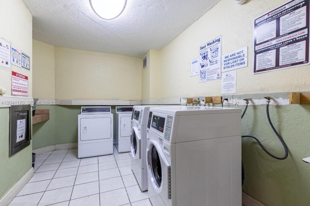 3901 S Ocean Dr 8C, Hollywood, Florida 33019, USA
