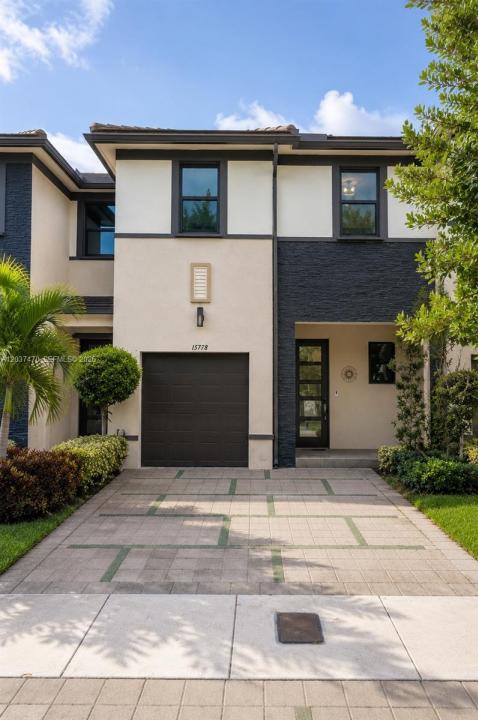 15778 NW 91st Ct 15778, Miami Lakes, Florida 33018