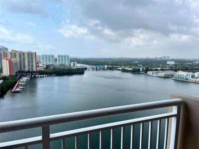 250 174th St 2301, Sunny Isles Beach, Florida 33160, USA