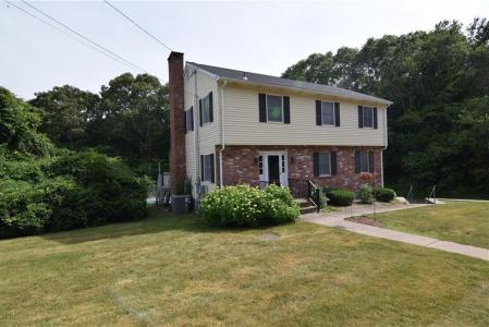 8 Pequot Avenue, Westerly, Rhode Island 02891, USA