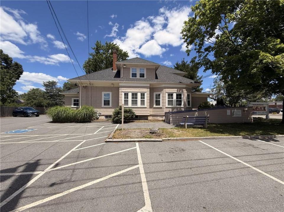 2797 post Road, Warwick, Rhode Island 02886, États-Unis