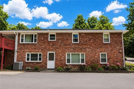 77 Victoria Street, Johnston, Rhode Island 02919, HOA KỲ