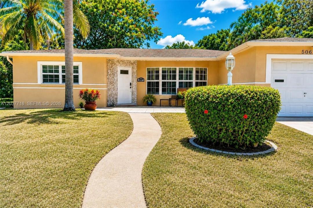 5062 NW 41st Pl, Lauderdale Lakes, Florida 33319