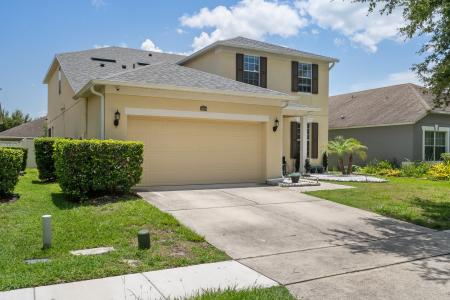 12532 Sawgrass Oak Street, Orlando, Florida 32824, USA