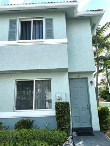 3710 Oleander Ter, Riviera Beach, Florida 33404, USA