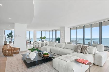 175 SE 25th. 3401/3402, Miami, Florida 33129, USA