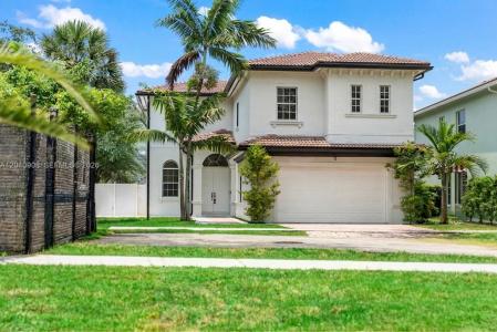3040 SW 44th Ct, Dania Beach, Florida 33312, USA