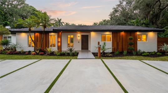 15321 SW 82nd Ave, Palmetto Bay, Floride 33157, États-Unis