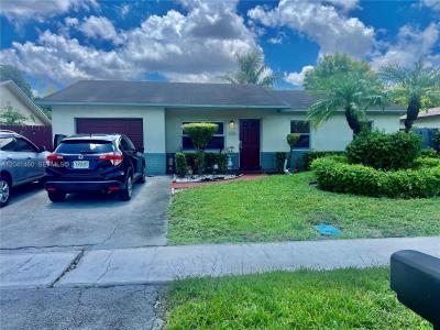 326 SW 79th Way, North Lauderdale, Florida 33068, USA