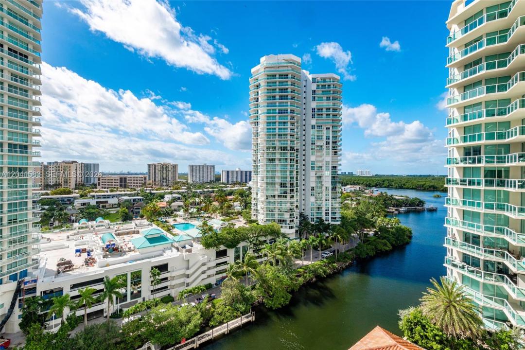 200 Sunny Isles Blvd 2-1204, Sunny Isles Beach, Floride 33160, États-Unis