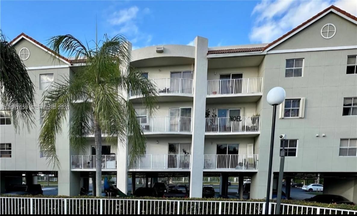8200 SW 210th St 111, Cutler Bay, Florida 33189, Stati Uniti