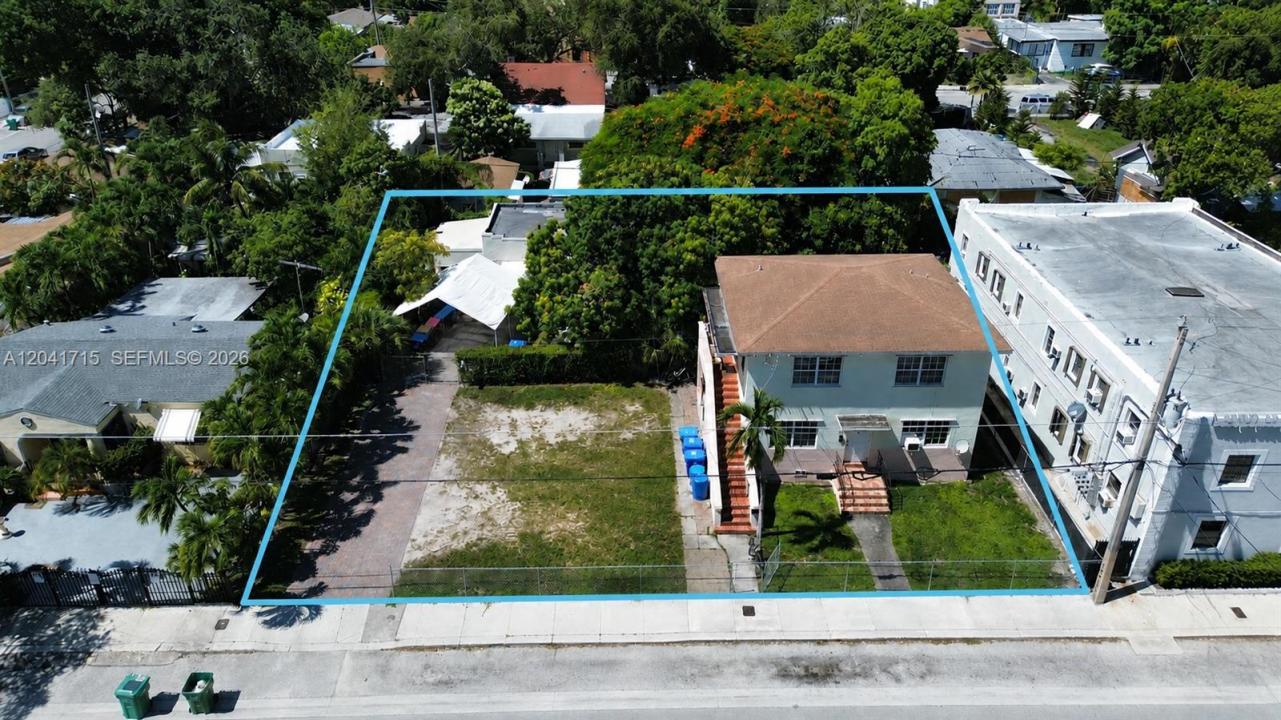 255 NW 32nd St, Miami, Florida 33127, USA