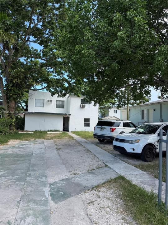 1832 NW 46th St l, Miami, Floride 33142, États-Unis