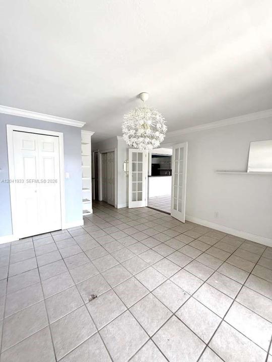 1530 NE 191st St 340, Miami, Florida 33179, Stati Uniti