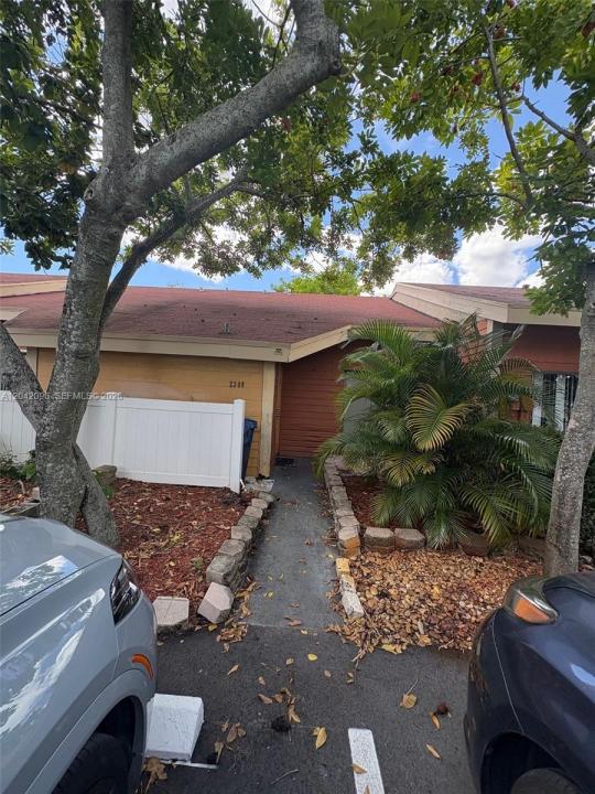 2309 NW 55th Ave, Lauderhill, Floride 33313, États-Unis