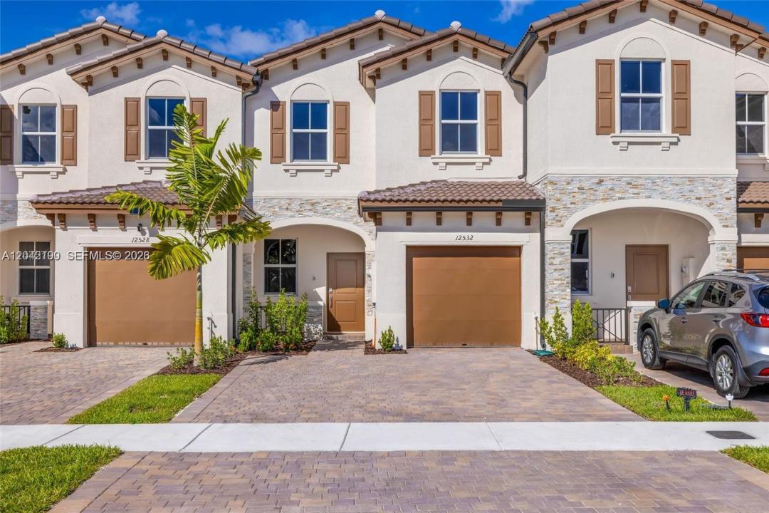 12532 NW 23rd Pl, Miami, Floride 33167, États-Unis