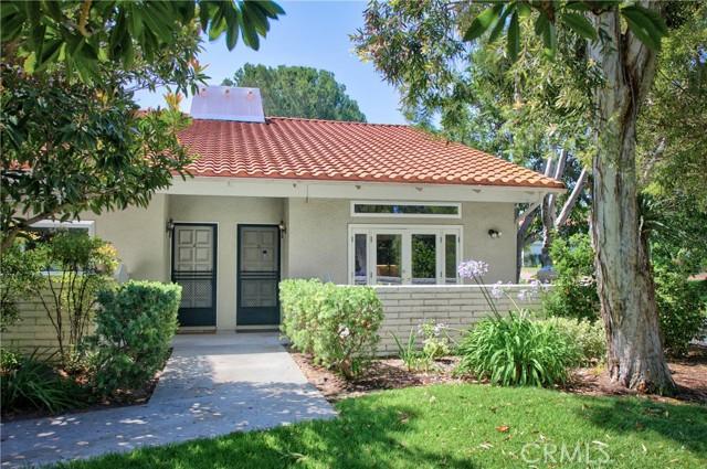 Via Alhambra, Laguna Woods, California 92637, Stati Uniti