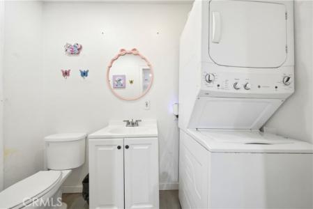 Doublegrove, La Puente, California 91744, Stati Uniti