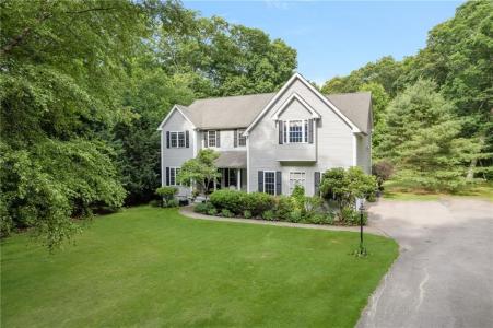 220 Moosehorn Road, East Greenwich, Rhode Island 02818, USA