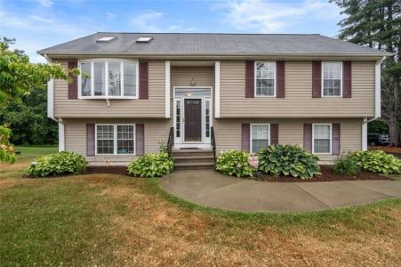 2372 Diamond Hill Road, Cumberland, Rhode Island 02864, USA