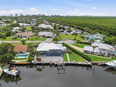 117 Queen Elizabeth Court, Hutchinson Island, Florida 34949